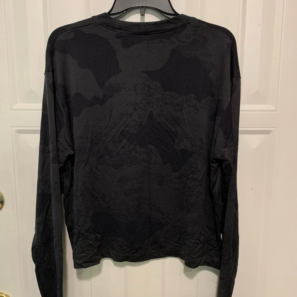 Gymshark Charcoal Long Sleeve Top XL - Picture 3 of 3